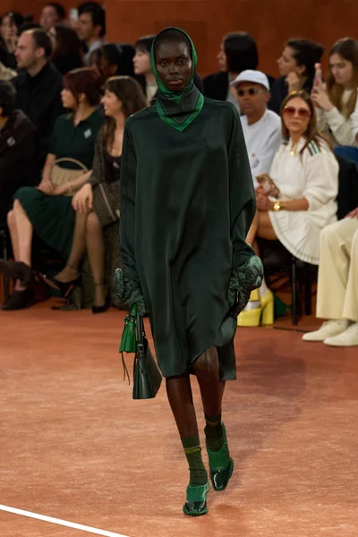 Look 36
